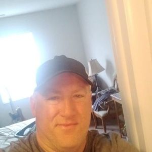 Meet your Posher, Thomas